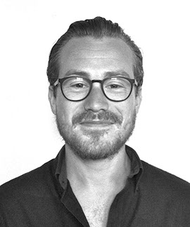 Portrait Image of Seb Eastwood, a psychotherapist in Bristol who developed Sequential Psychotherapy - a new model for resolving symptoms. 